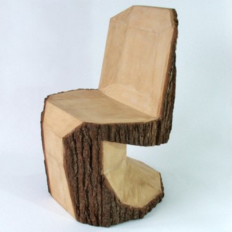 Интересный вариант деревянной мебели - рубленые аксессуары для дачи!